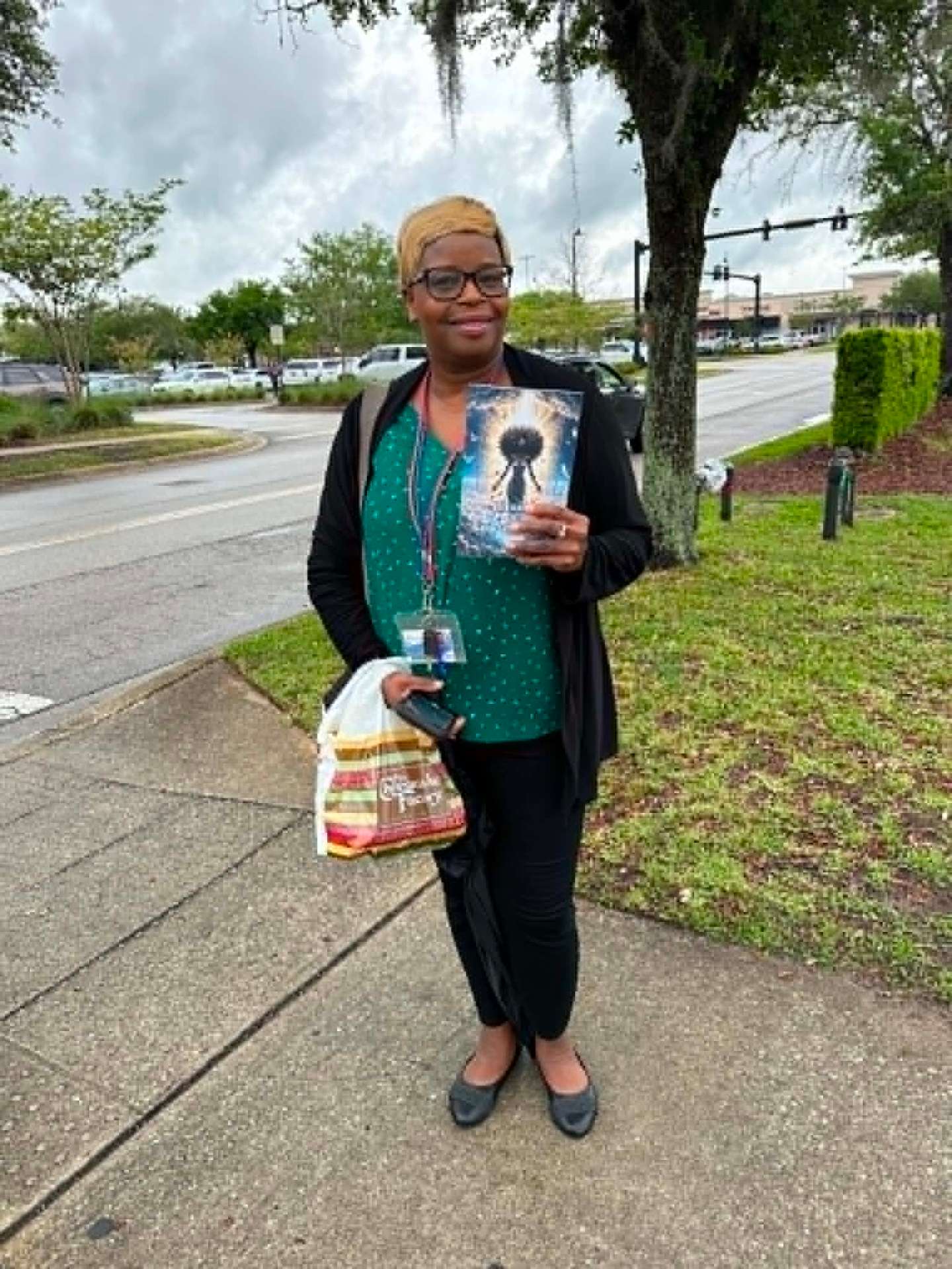 Reader with Blessed and Bad 2 The Bone